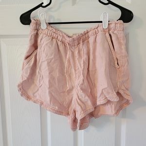 Medium American Eagle Pink Shorts